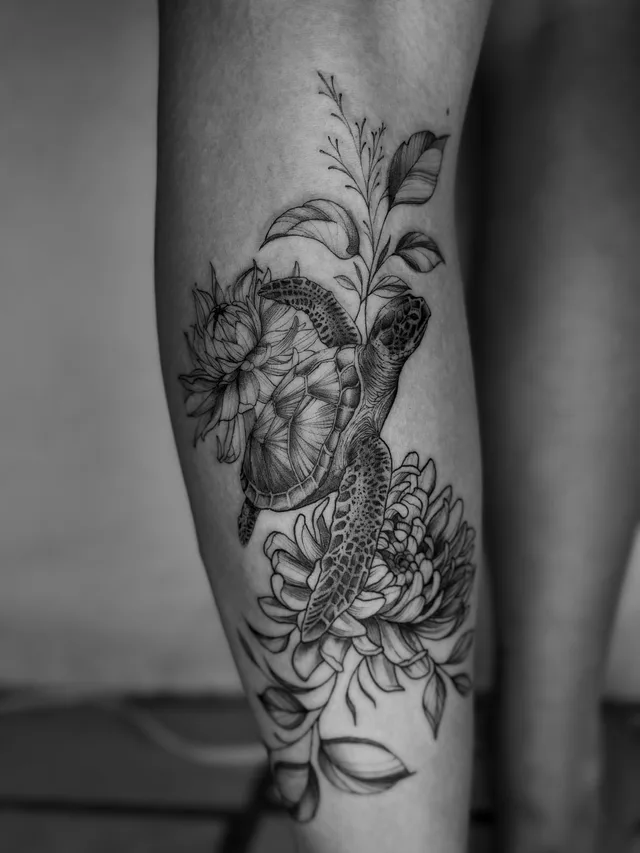 Fine Line tattoo by Christopher Gutierrez, Puerto Vallarta